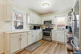 1490 Champlain Square - Photo 13