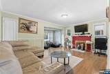 1490 Champlain Square - Photo 15