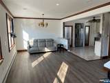 138 Pompton - Photo 2