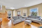 467 Summit Avenue - Photo 8