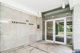 301 Beech Street - Photo 3