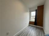 270 1/2 Summit Avenue - Photo 33