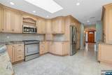 31 Collins Avenue - Photo 10