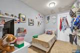 513 11th Street - Photo 11
