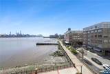 15 Somerset - Photo 22