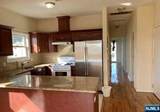 324 Sussex - Photo 3