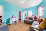 183 Walnut Street - Photo 14