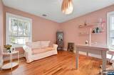 921 Broadway - Photo 18