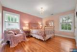 921 Broadway - Photo 20
