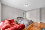 921 Broadway - Photo 26