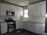 104 Hoyt - Photo 9