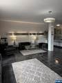 39 39th - Photo 2
