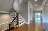 119 Columbus - Photo 6