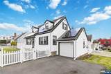 569 Linden Avenue - Photo 3