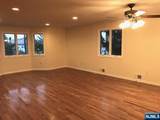 441 Hillcrest - Photo 2