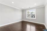 54 Lawton - Photo 20