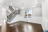 54 Lawton - Photo 7