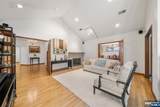 19 Central Avenue - Photo 15