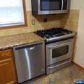 327 Broad - Photo 3