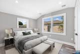 715 Evans - Photo 12