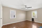 293 Center - Photo 16