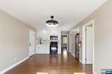 293 Center - Photo 8