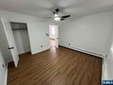 15 George - Photo 4