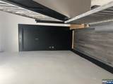 86 Center - Photo 3