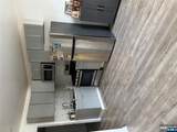94 Macarthur - Photo 3