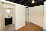 203 New York - Photo 14