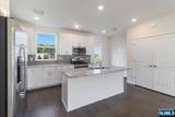 28 Colgate - Photo 6