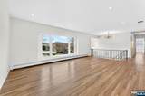 392 Mercer Avenue - Photo 4