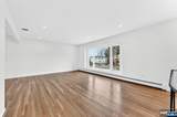392 Mercer Avenue - Photo 5