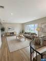 392 Mercer Avenue - Photo 6