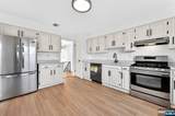 392 Mercer Avenue - Photo 9