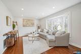 21 Joseph Place - Photo 4