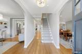 89 Surrey Lane - Photo 4