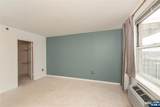 300 Main - Photo 15