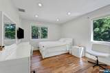 962 Pines Terrace - Photo 30