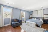 301 Roosevelt Avenue - Photo 15