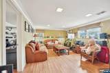 676 Rutgers Place - Photo 20
