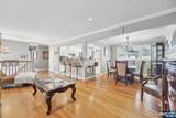676 Rutgers Place - Photo 7