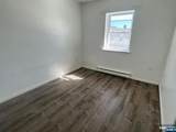 25 Houston - Photo 2
