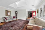 11 Meyer Place - Photo 10