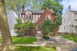988 Richard Court - Photo 1