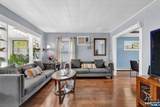 60 Vanderburgh Avenue - Photo 11