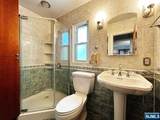 321 Maplewood - Photo 16