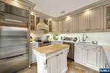 549 Windsor - Photo 12
