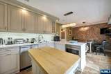 549 Windsor - Photo 13