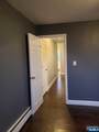 32 John - Photo 21